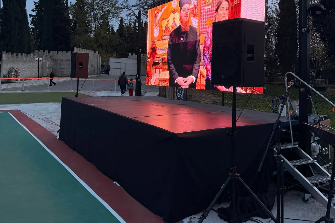 LED wall σε υπαίθρια εγκατάσταση